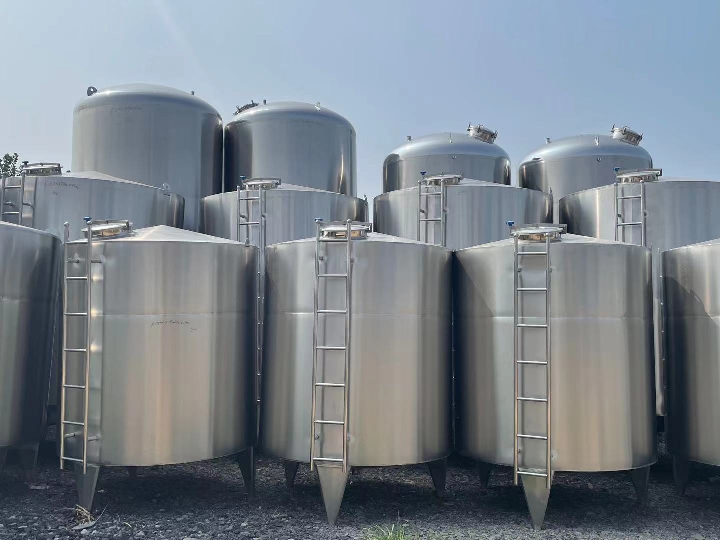 不锈钢：原料持续坚挺 库存消化仍有压力