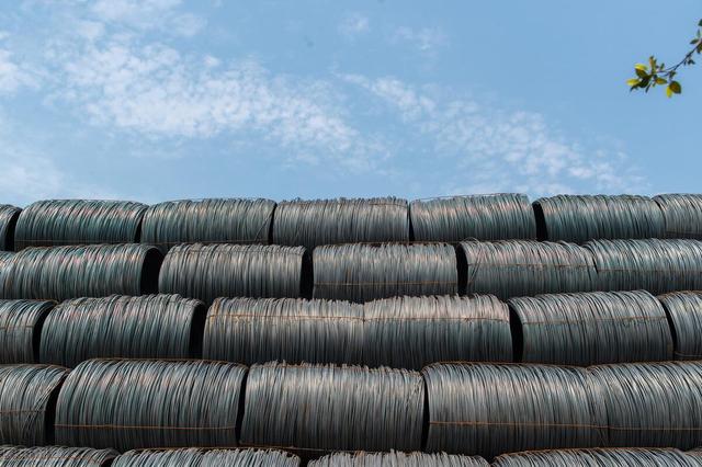 螺纹钢主力弱势震荡 交易所注册仓单65618吨